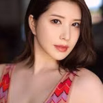 凪光 (Nagi Hikaru)